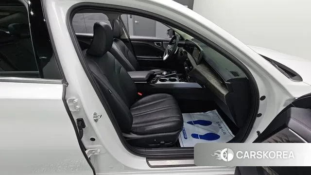 Kia K8 2022 Белый из Кореи, фото 3