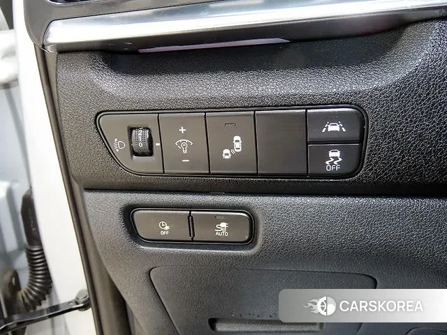 Kia Niro EV 2021 Серебряный из Кореи, фото 3