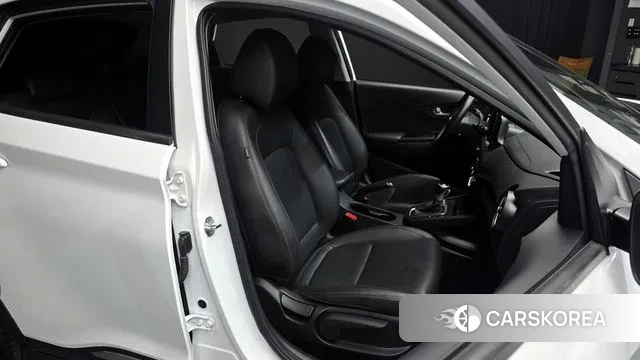 Hyundai The New Kona 2022 Белый из Кореи, фото 3