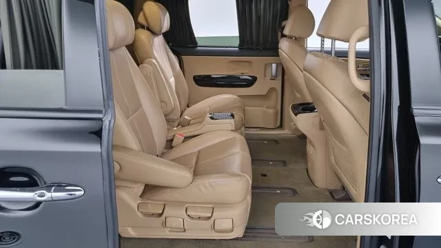 Kia The New Carnival 2018 Черный из Кореи, фото 3
