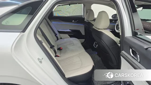 Kia The New K5 Hybrid 3rd generation 2024 Белый из Кореи, фото 3