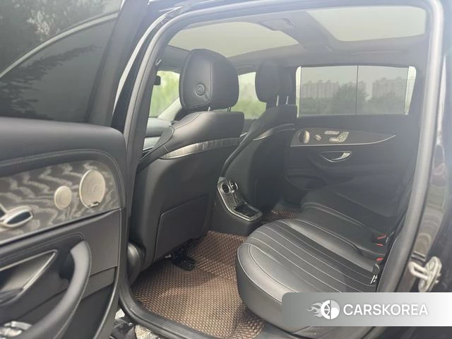 Mercedes-Benz E-class 2021 Черный из Китая, фото 3