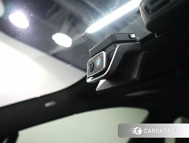 BMW 7 Series (G70) 2025 Черный из Кореи, фото 3