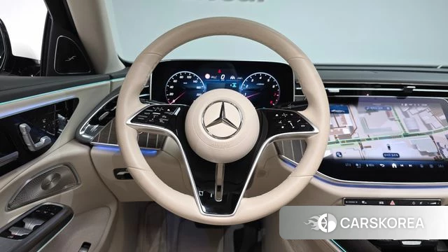 Mercedes-Benz E-Class W214 2024 Белый из Кореи, фото 3