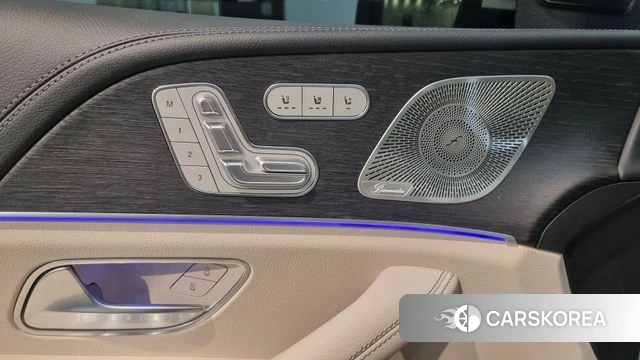 Mercedes-Benz GLE-Class W167 2026 Белый из Кореи, фото 3