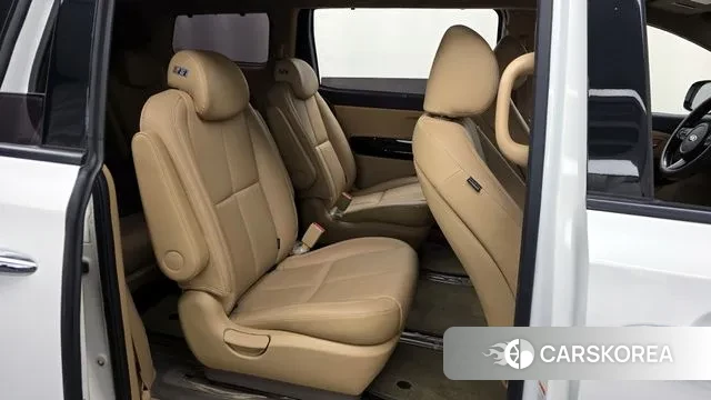 Kia The New Carnival 2018 Белый из Кореи, фото 3