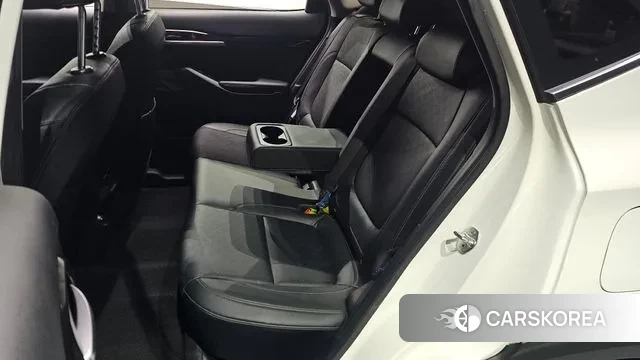 Kia Seltos 2022 Белый из Кореи, фото 3