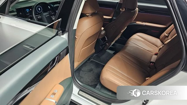 Hyundai Grandeur (GN7) 2023 Белый из Кореи, фото 3