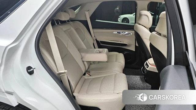 Genesis GV70 2023 Белый из Кореи, фото 3