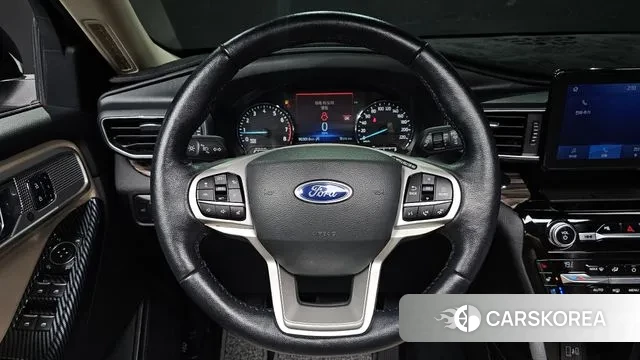 Ford Explorer 6th Generation 2021 Белый из Кореи, фото 3