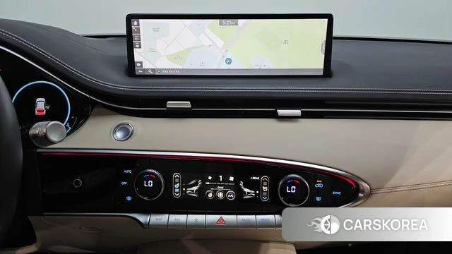 Genesis GV70 2022 Черный из Кореи, фото 3