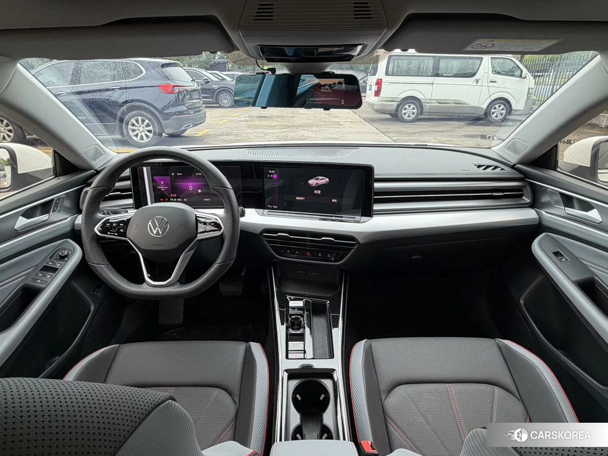 Volkswagen Lingdu 2023 Белый из Китая, фото 3