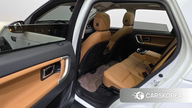 Land Rover Discovery Sports 2018 Белый из Кореи, фото 3