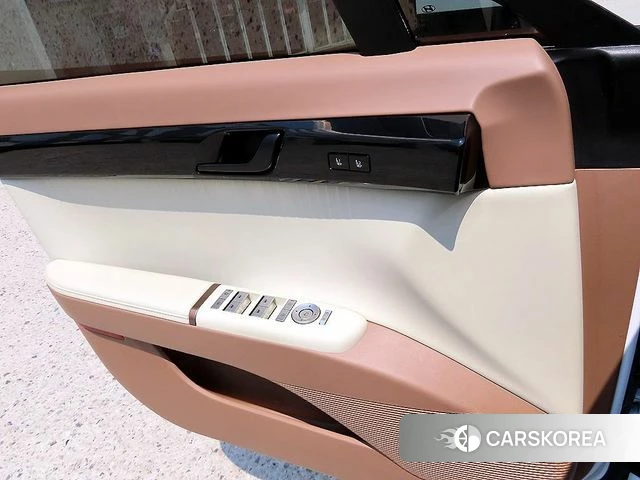 Hyundai Grandeur (GN7) 2025 Жемчужный цвет из Кореи, фото 3