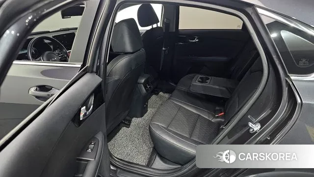 Kia The New K3 2nd generation 2023 Серый из Кореи, фото 3