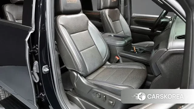 Chevrolet (GM Daewoo) Tahoe 2022 Черный из Кореи, фото 3