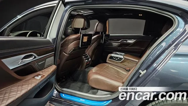 BMW 7 Series (G11) 2020 Серый из Кореи, фото 3