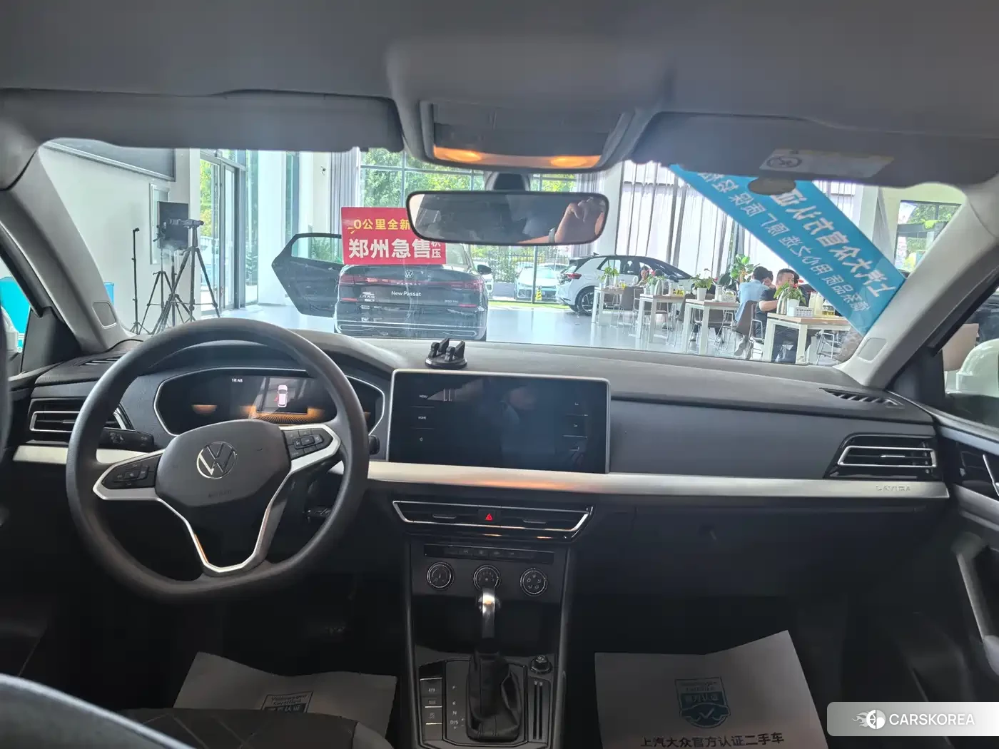 Volkswagen Lavida 2024 Белый из Китая, фото 3
