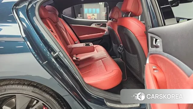 Genesis The New G70 2022 Темно-зеленый из Кореи, фото 3