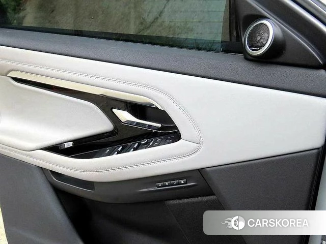 Land Rover Range Rover Evoque 2nd Generation 2021 Белый из Кореи, фото 3