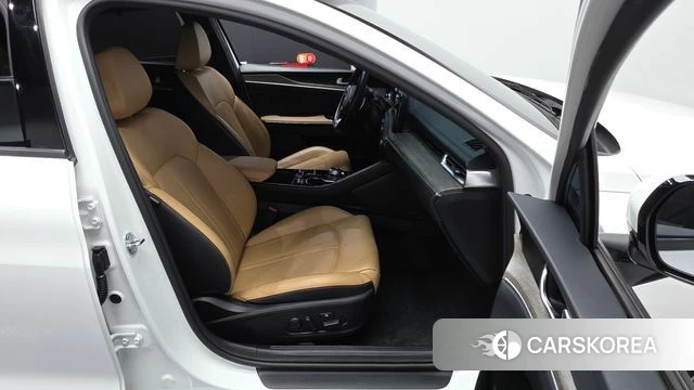 Kia K5 3rd generation 2023 Белый из Кореи, фото 3