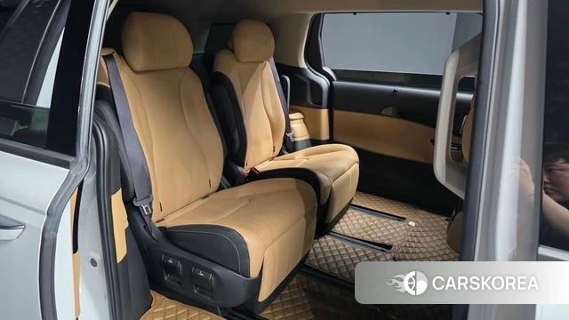 Kia Carnival 4th generation 2023 Белый из Кореи, фото 3