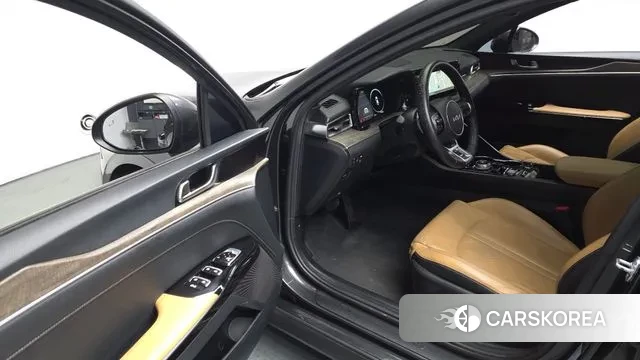 Kia K5 3rd generation 2021 Серый из Кореи, фото 3