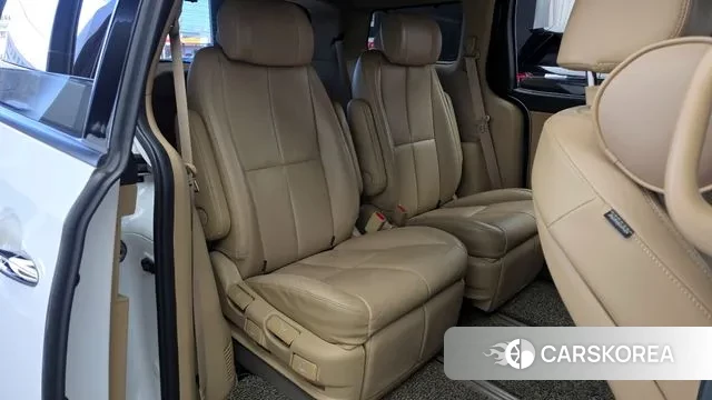 Kia The New Carnival 2018 Белый из Кореи, фото 3