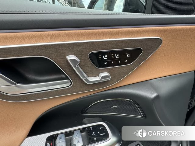 Mercedes-Benz E-class PHEV 2024 Черный из Китая, фото 3