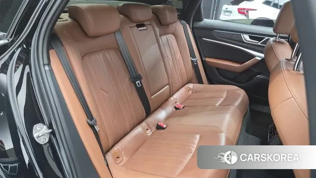 Audi A6 (C8) 2022 Черный из Кореи, фото 3