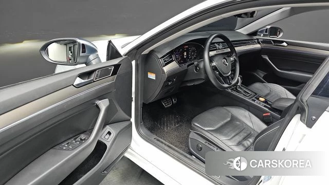 Volkswagen Arteon 2019 Белый из Кореи, фото 3