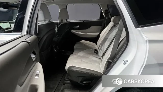 Hyundai The New Santa Fe 2023 Белый из Кореи, фото 3