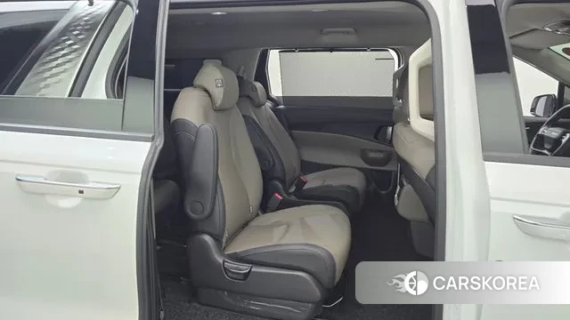 Kia The New Carnival 4th Generation 2025 Белый из Кореи, фото 3