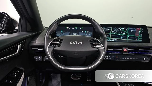 Kia EV6 2022 Черный из Кореи, фото 3