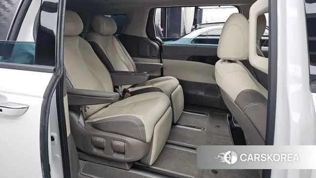 Kia The New Carnival 4th Generation 2023 Белый из Кореи, фото 3