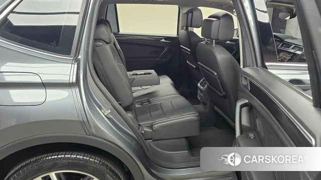 Volkswagen Tiguan Allspace 2020 Серый из Кореи, фото 3