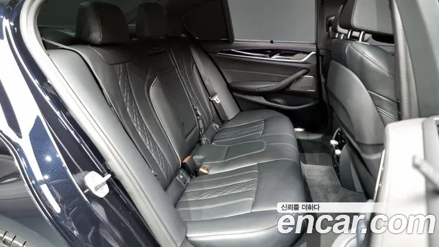 BMW 5 Series (G30) 2022 Черный из Кореи, фото 3