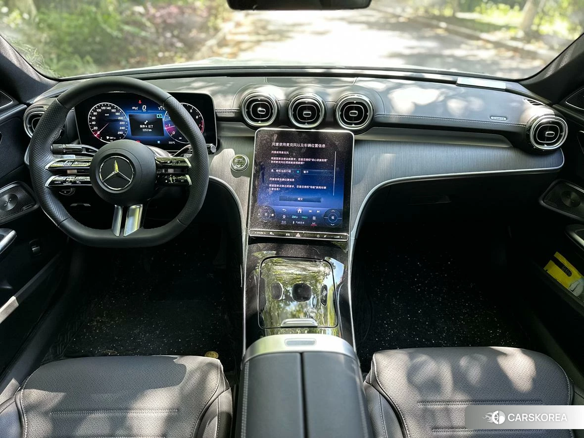 Mercedes-Benz Class C 2023 Белый из Китая, фото 3