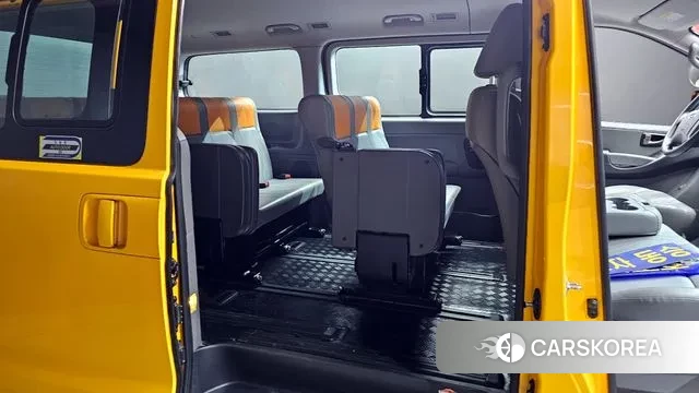 Hyundai The New Grand Starex 2019 Желтый из Кореи, фото 3