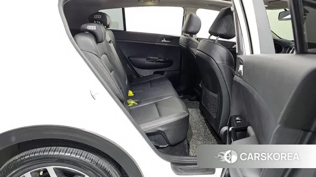 Kia Sportage 4th Generation 2018 Белый из Кореи, фото 3