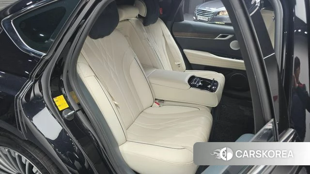 Genesis Electrified G80 (RG3) 2022 Черный из Кореи, фото 3