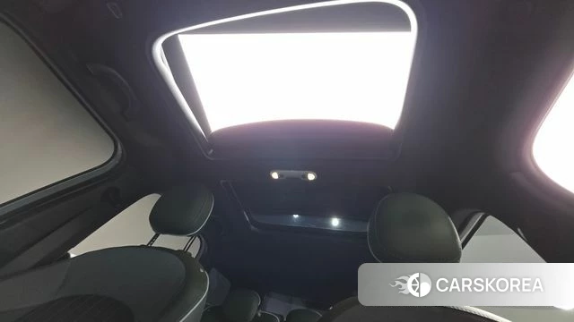 Mini Cooper Countryman 2022 Цвет галактики из Кореи, фото 3