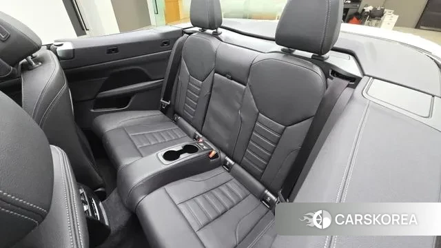 BMW 4 Series (G22) 2023 Белый из Кореи, фото 3