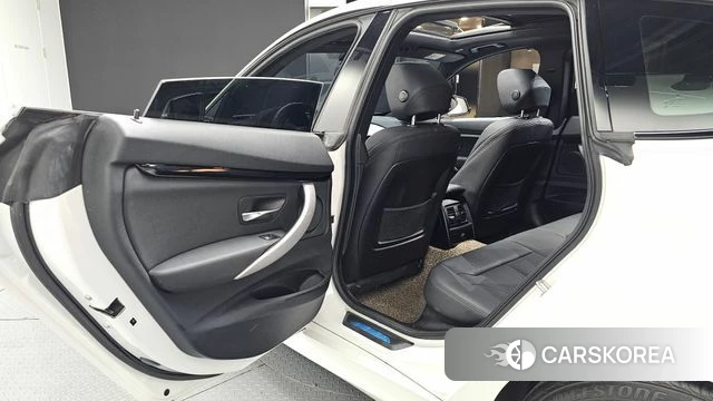 BMW 3 Series GT (F34) 2020 Белый из Кореи, фото 3
