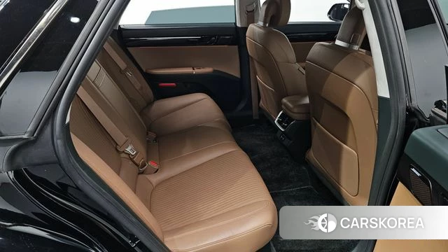 Hyundai Grandeur Hybrid (GN7) 2023 Черный из Кореи, фото 3