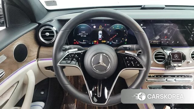 Mercedes-Benz E-Class W213 2022 Черный из Кореи, фото 3