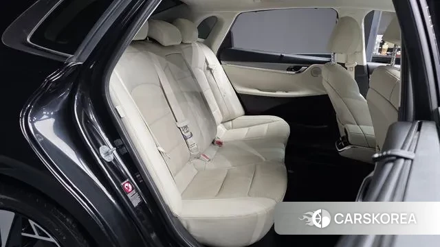 Hyundai The New Grandeur IG Hybrid 2022 Черный из Кореи, фото 3