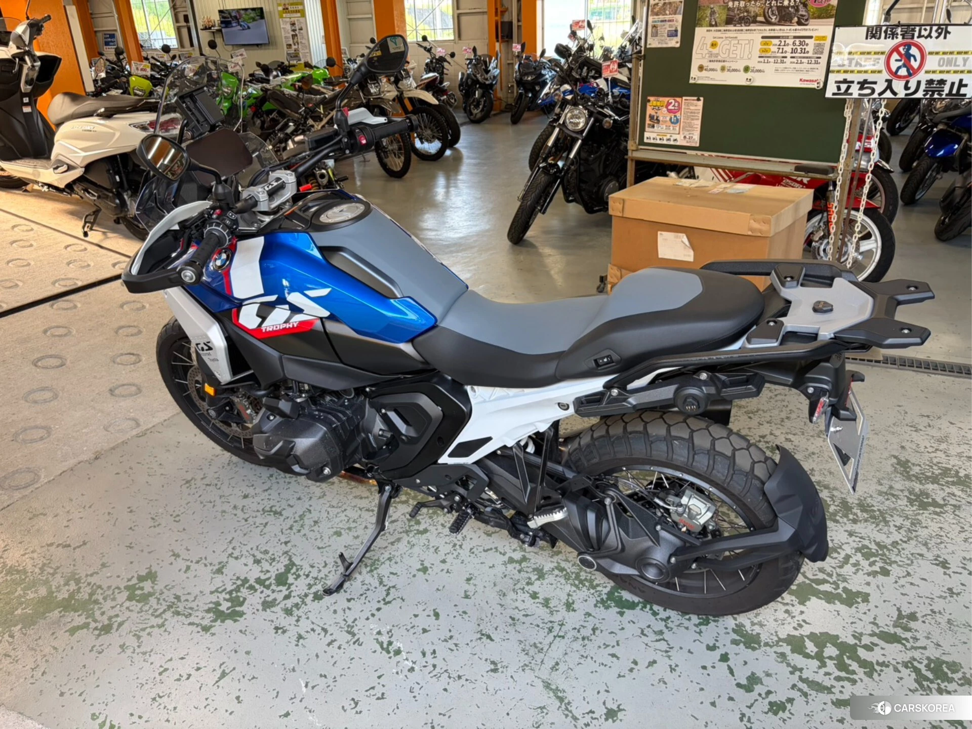 BMW R1300GS TOURING 2024 из Японии