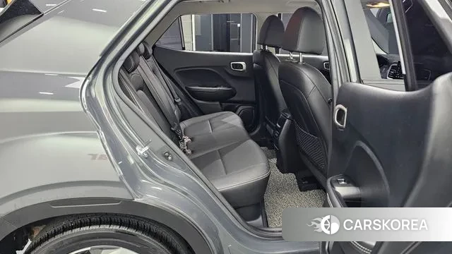 Hyundai Venue 2023 Серый из Кореи, фото 3