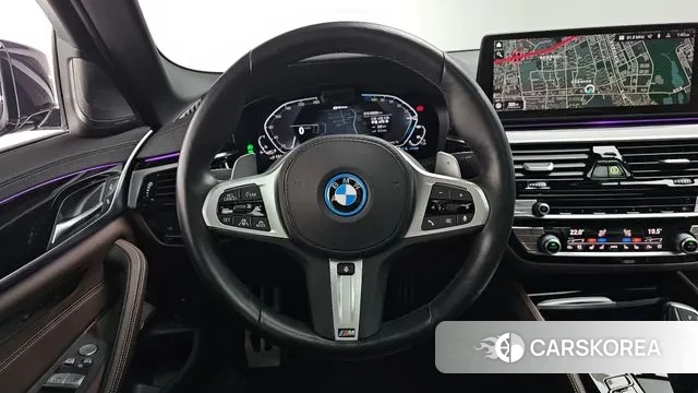 BMW 5 Series (G30) 2022 Черный из Кореи, фото 3